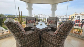Stunning and stylish 1 bed apartment TR231LT